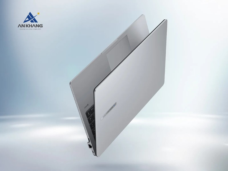 Laptop ASUS ExpertBook P1 P1503CVA-i508-50W thiết kế thanh lịch, tinh tế