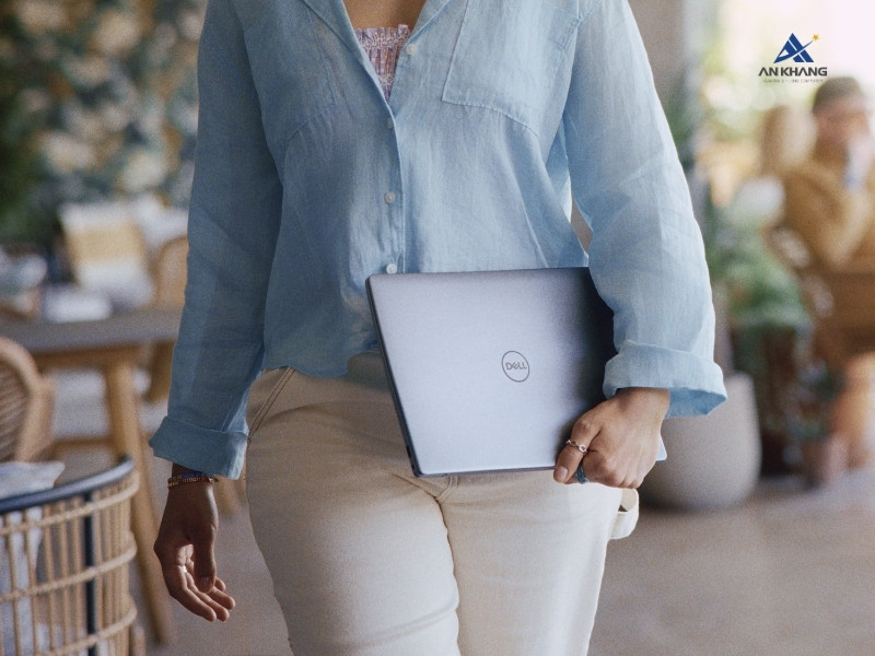 Laptop Dell Inspiron 14 5441 5MNK1 thiết kế mỏng nhẹ, linh hoạt