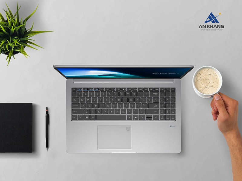 Laptop ASUS ExpertBook P1 P1503CVA-i516-63WS cho trải nghiệm nhập liệu thoải mái