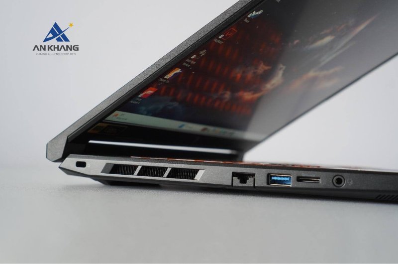 Cần chọn laptop phù hợp cả tính cách công việc và sở thích cá nhân