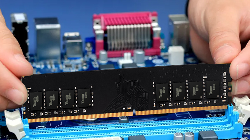 Ram PC TeamGroup ELITE 8GB TED48G3200C2201: 