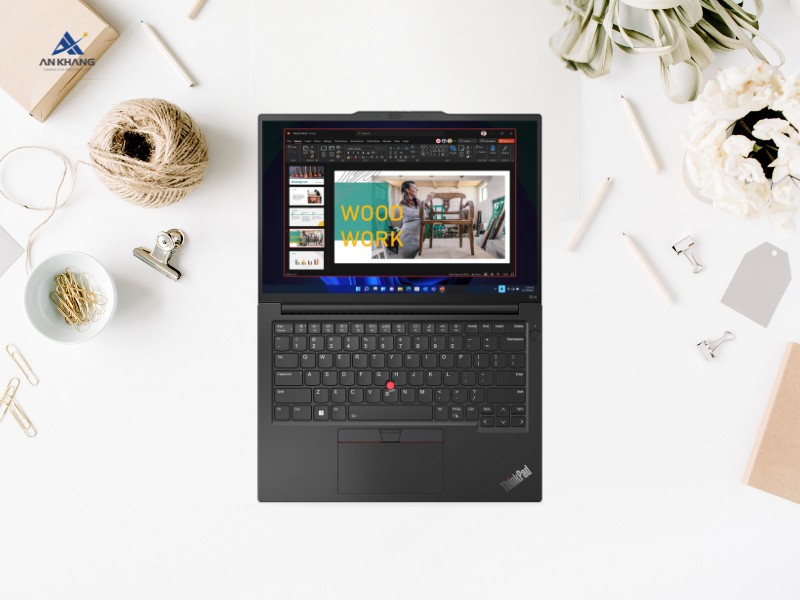 Laptop Lenovo ThinkPad E14 Gen 5 21JK00PDVA với thiết kế bản lề 180 độ độc đáo