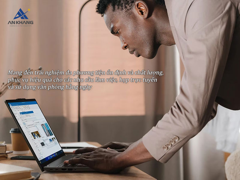 Trải nghiệm đa phương tiện ổn định v&agrave; chất lượng tr&ecirc;n Lenovo ThinkPad T16 Gen 4 21QE0000VA