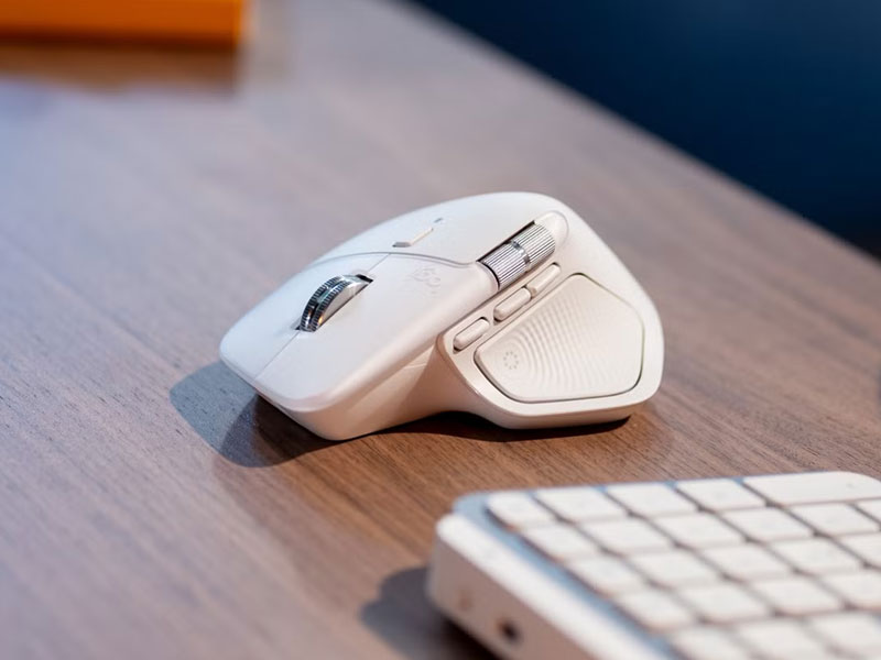 Làm việc đa thiết bị vẫn là “đặc sản” của dòng MX Master đặc biệt là Logitech MX Master 4