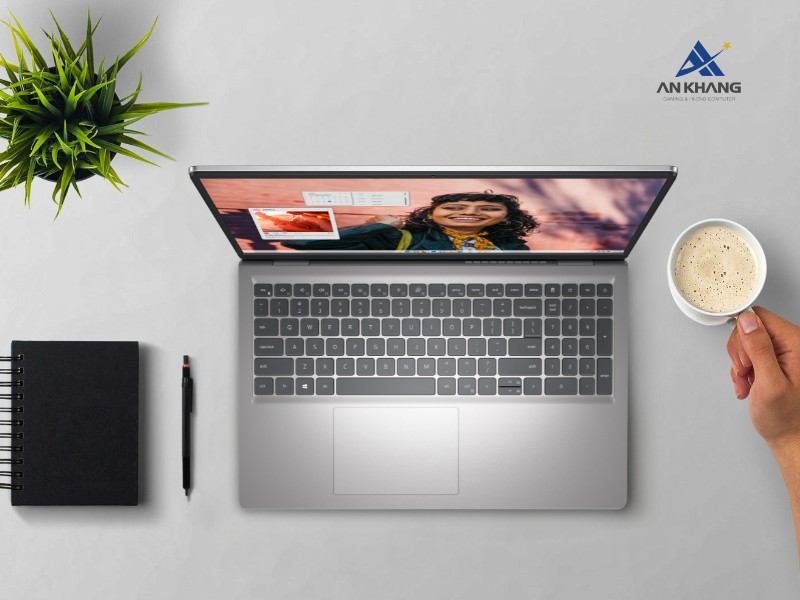 Dell Inspiron 15 3530 P16WD22 sở hữu thiết kế bàn phím fullsize, có phím số riêng