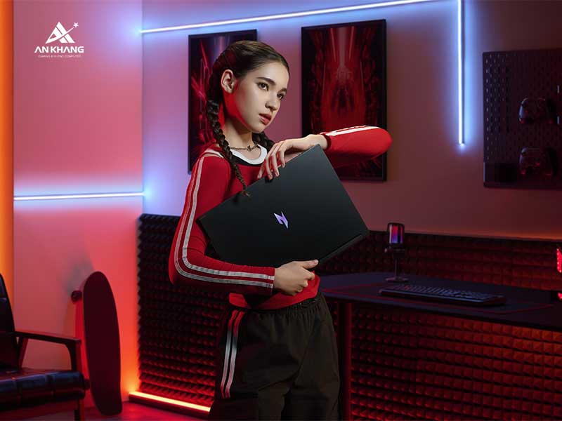 Laptop Acer Gaming Nitro V 16 AI ProPanel ANV16S-61-R0B8 NH.QXQSV.001 thiết kế siêu mỏng dưới 19.9 mm