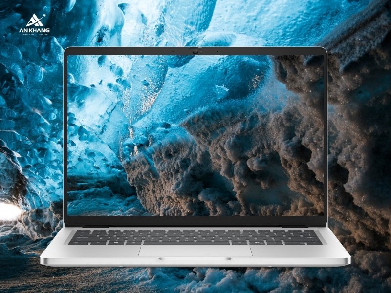Laptop Dell Pro 14 PC14250 cho không gian hiển thị rộng rãi và thoải mái