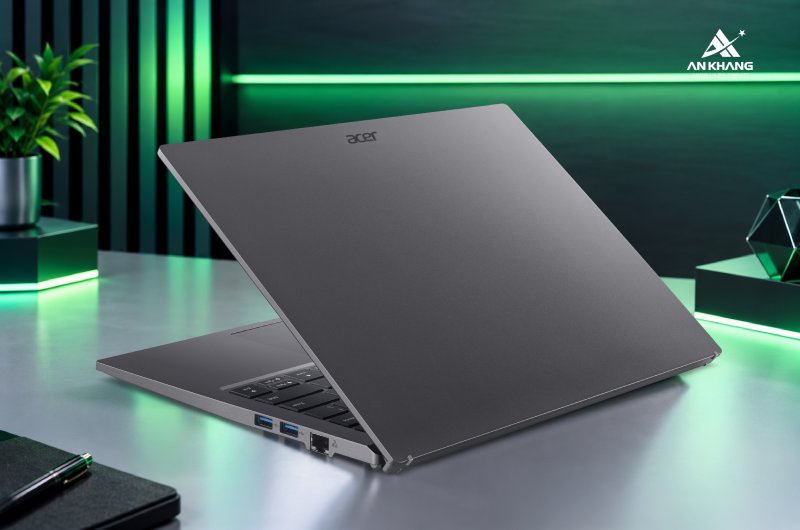Laptop Acer Aspire Go 14 AI AG14-71M-52LH NX.JF5SV.001 trang bị viên pin 3cell 55Wh cùng bộ sạc Type-C nhỏ gọn