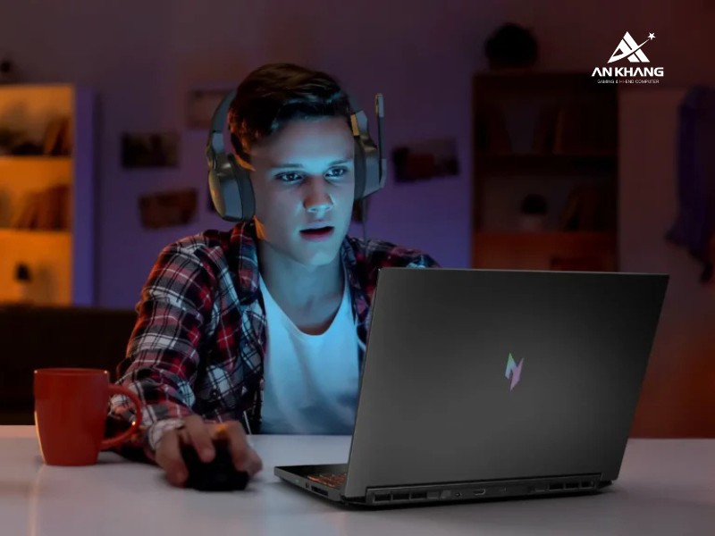 Laptop Gaming Acer Nitro V ANV16-41-R36Y NH.QP1SV.004 với bộ nhớ và lưu trữ rộng rãi Laptop Gaming Acer Nitro V ANV16-41-R36Y NH.QP1SV.004 với bộ nhớ và lưu trữ rộng rãi