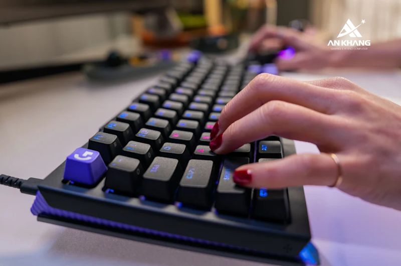 Logitech G512 X 98 TMR Tactile Black (920-013988) cho phép tùy chỉnh điểm nhận phím