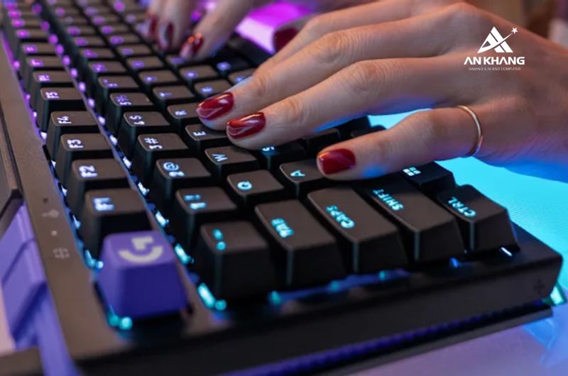 Logitech G512 X 98 TMR Tactile Black (920-013988) với cấu trúc Gasket Mount tản âm hiệu quả