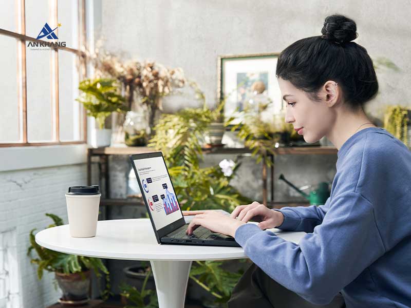 Laptop MSI Modern 15 B13M 438VN hiệu năng ổn định, đa nhiệm tốt