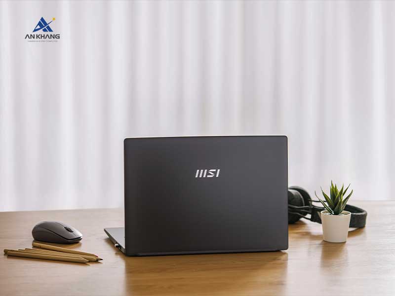 Laptop MSI Modern 15 B13M 438VN thiết kế gọn nhẹ chỉ 1.7 kg