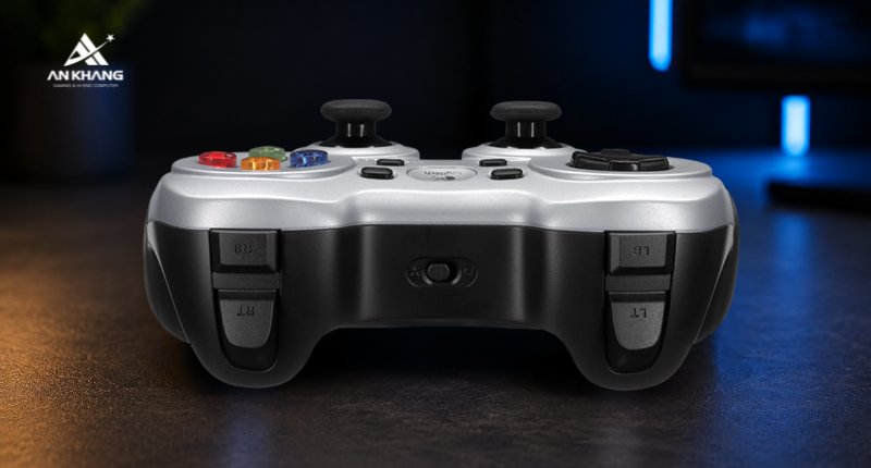 Tay cầm chơi game Logitech F710 với thiết kế công thái học tối ưu cho những trận chiến dài hơi
