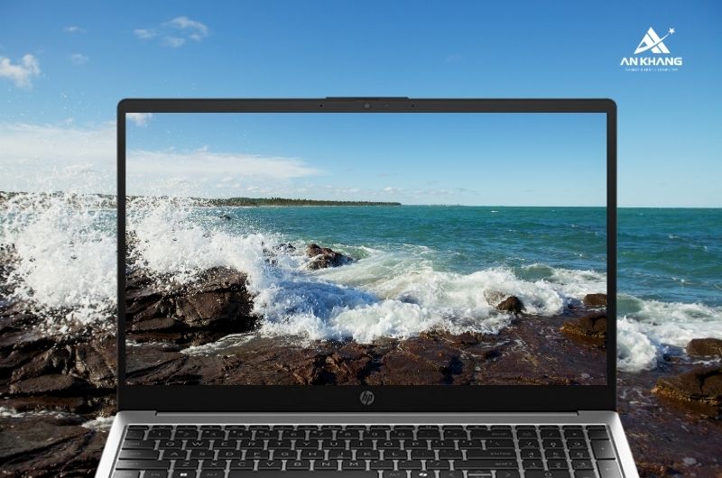 Laptop HP 250R G10 C3SH6AT trang bị màn hình 15.6inch Full HD IPS cho khả năng hiển thị rõ nét, màu sắc chân thực với góc nhìn rộng