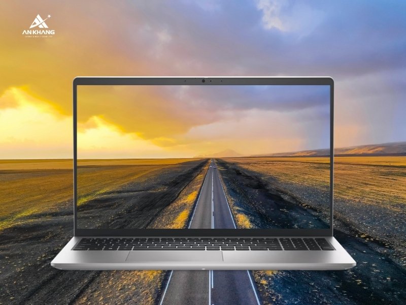 Laptop Dell 15 DC15250 71084746 trang bị màn hình 120Hz mượt mà