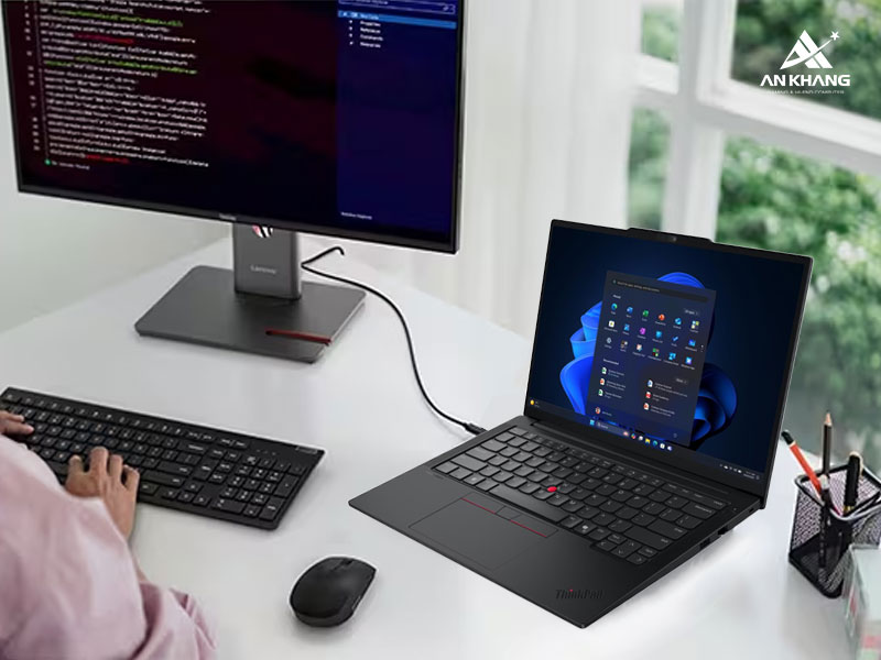 Lenovo ThinkPad E14 Gen 7 21U2003LVA với hệ thống bảo mật cấp doanh nghiệp giúp người dùng luôn yên tâm làm việc với dữ liệu quan trọng