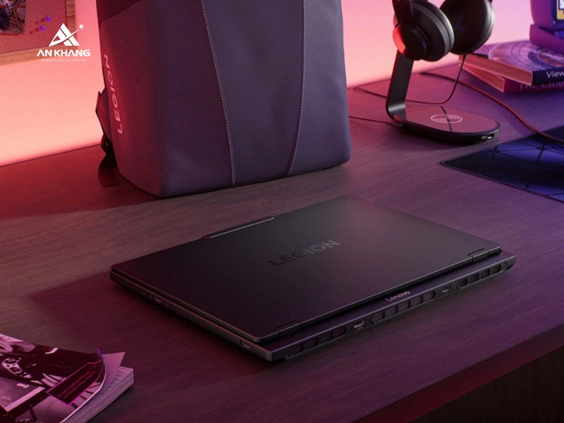 Laptop Lenovo Legion 5 15AHP10 83M00030VN thiết kế mới mỏng hơn 13%