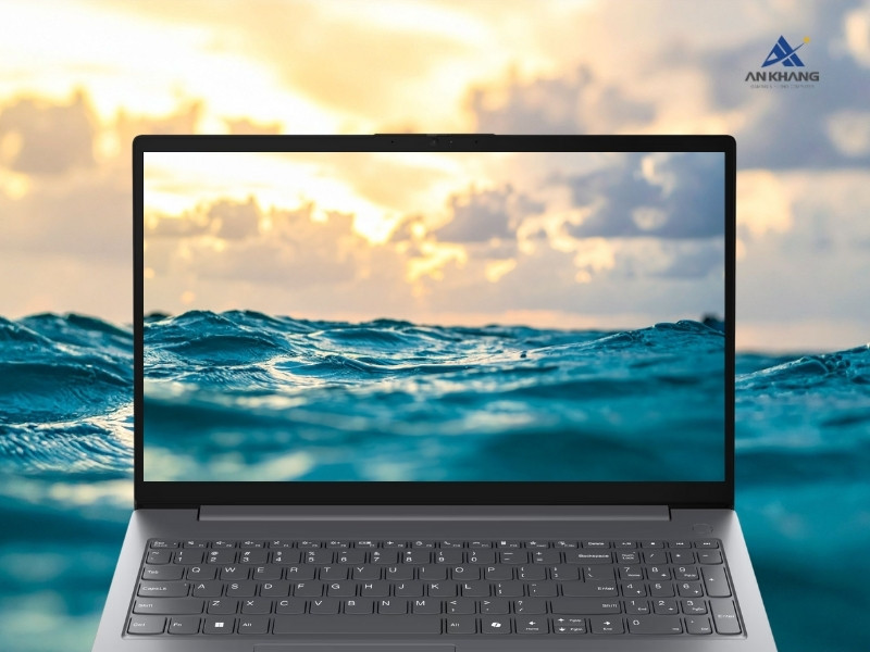 Laptop Lenovo V15 G5 IRL 83HF00BSVA hiển thị s&aacute;ng r&otilde;, dễ nh&igrave;n