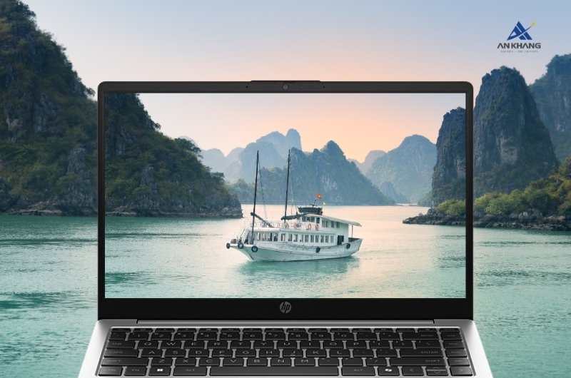 Laptop HP 240R G10 C3SG9AT hiển thị r&otilde; n&eacute;t, thoải m&aacute;i cho mắt