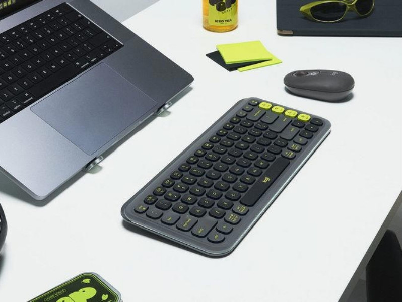 Bàn phím không dây Logitech POP ICON Keys màu đen (GRAPHITE) - Bàn phím văn phòng hiện đại, phong cách