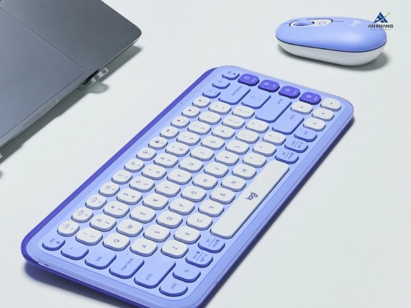 Bàn phím không dây Logitech POP ICON Keys màu tím (LILAC) - Bàn phím hiện đại, thời trang, giá tốt