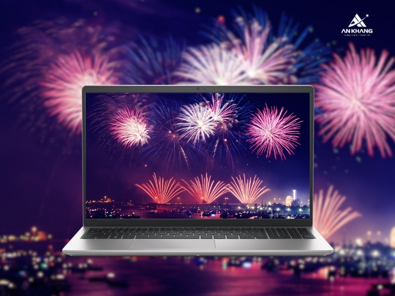 Dell Inspiron 15 3530 P16WD5 trang bị màn hình 15.6inch FHD 120Hz sắc nét, mượt mà