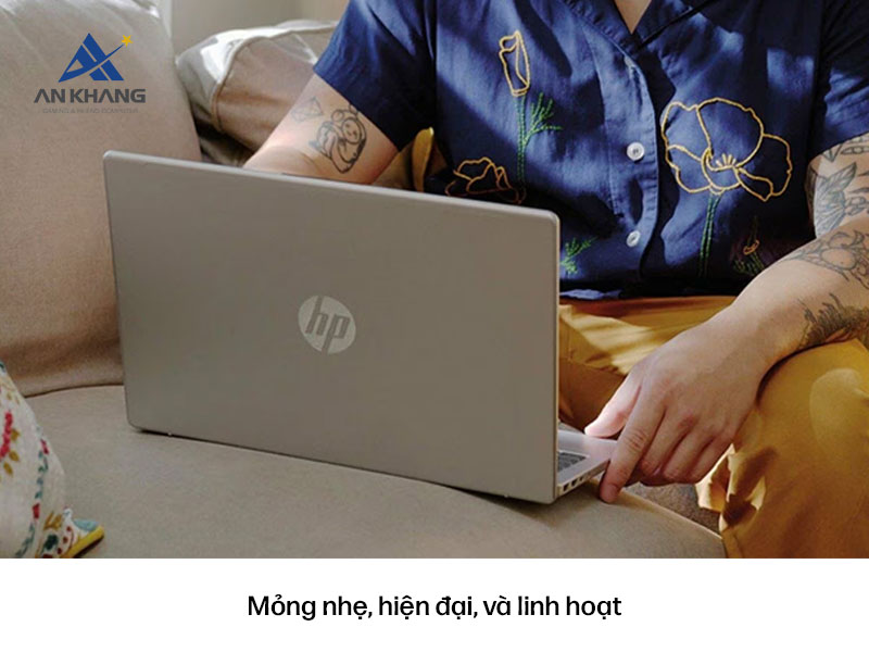 HP 14-ep1176TU C89ZQPA là một chiếc laptop cân bằng tốt giữa tính thẩm mỹ và tính thực dụng, đáp ứng hiệu quả nhu cầu học tập và làm việc hằng ngày