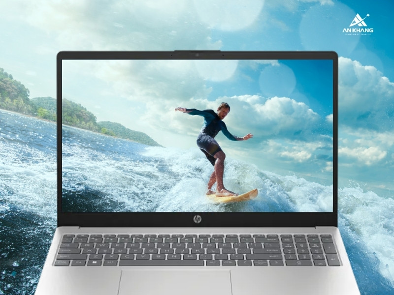 Laptop HP 15-fd0304TU A2NL5PA hiển thị rõ nét, màu sắc ổn định