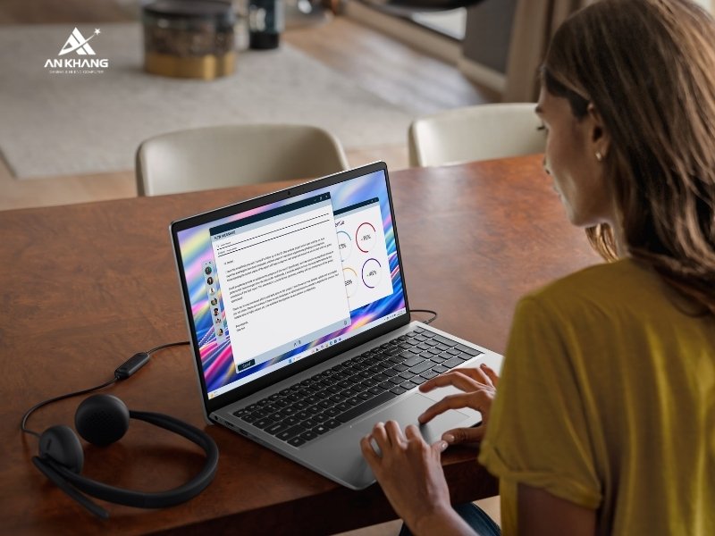 Laptop Dell 15 DC15250 DC5I7952W1 Silver với thời lượng pin ổn định