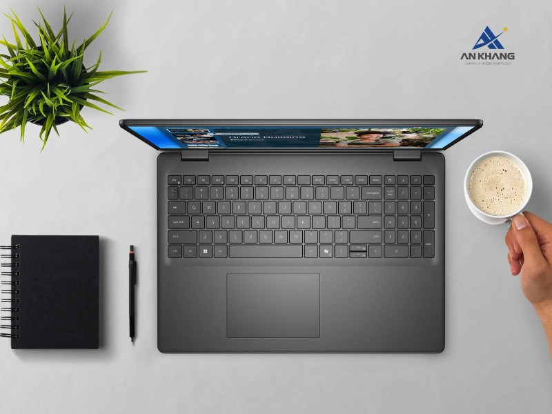 Laptop Dell 16 DC16250 DC16250-C7U161W11BLU trang bị bàn phím fullsize có led tiện dụng