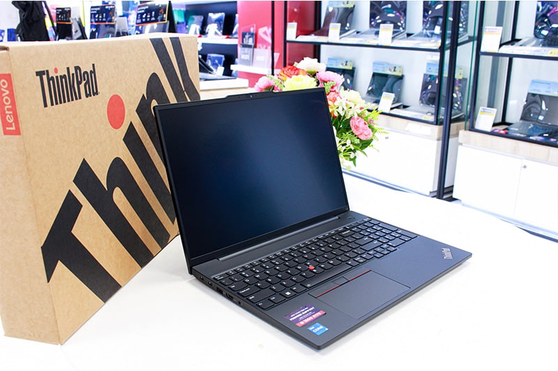 Lenovo ThinkPad E16 Gen 1 21JN00GKVA Pin và Âm thanh