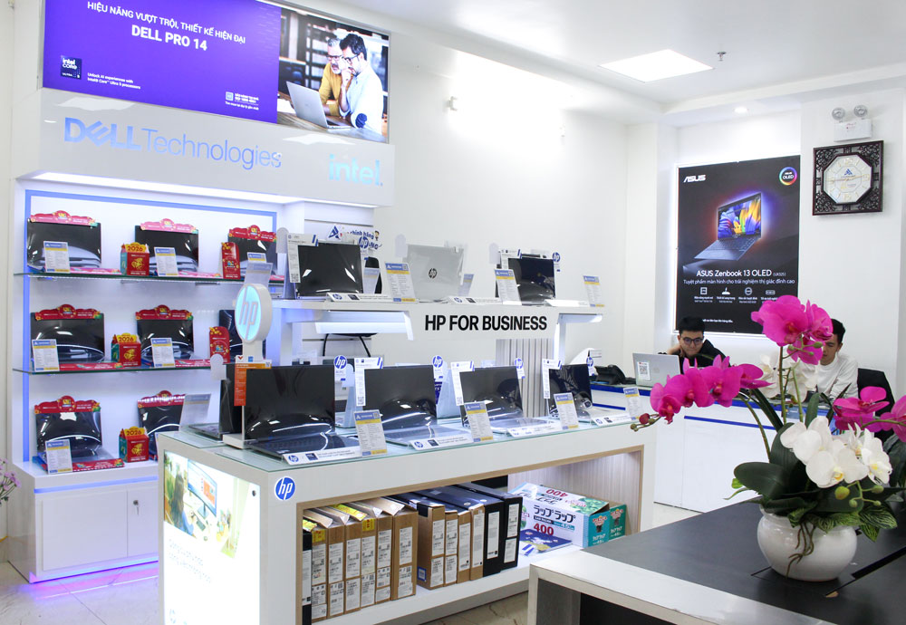 Hình ảnh showroom An Khang Computer 565 Vũ Tông Phan