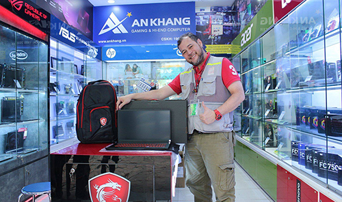 Album khách hàng mua laptop MSI tại An Khang Computer