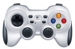 Tay cầm chơi game Logitech F710