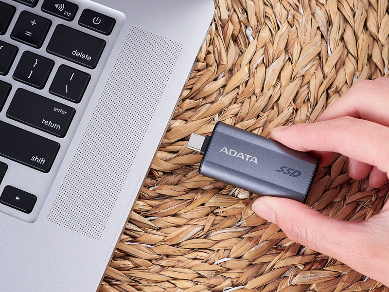 Ổ cứng di động SSD Adata SC750 1TB SC750-1000G-CCBK